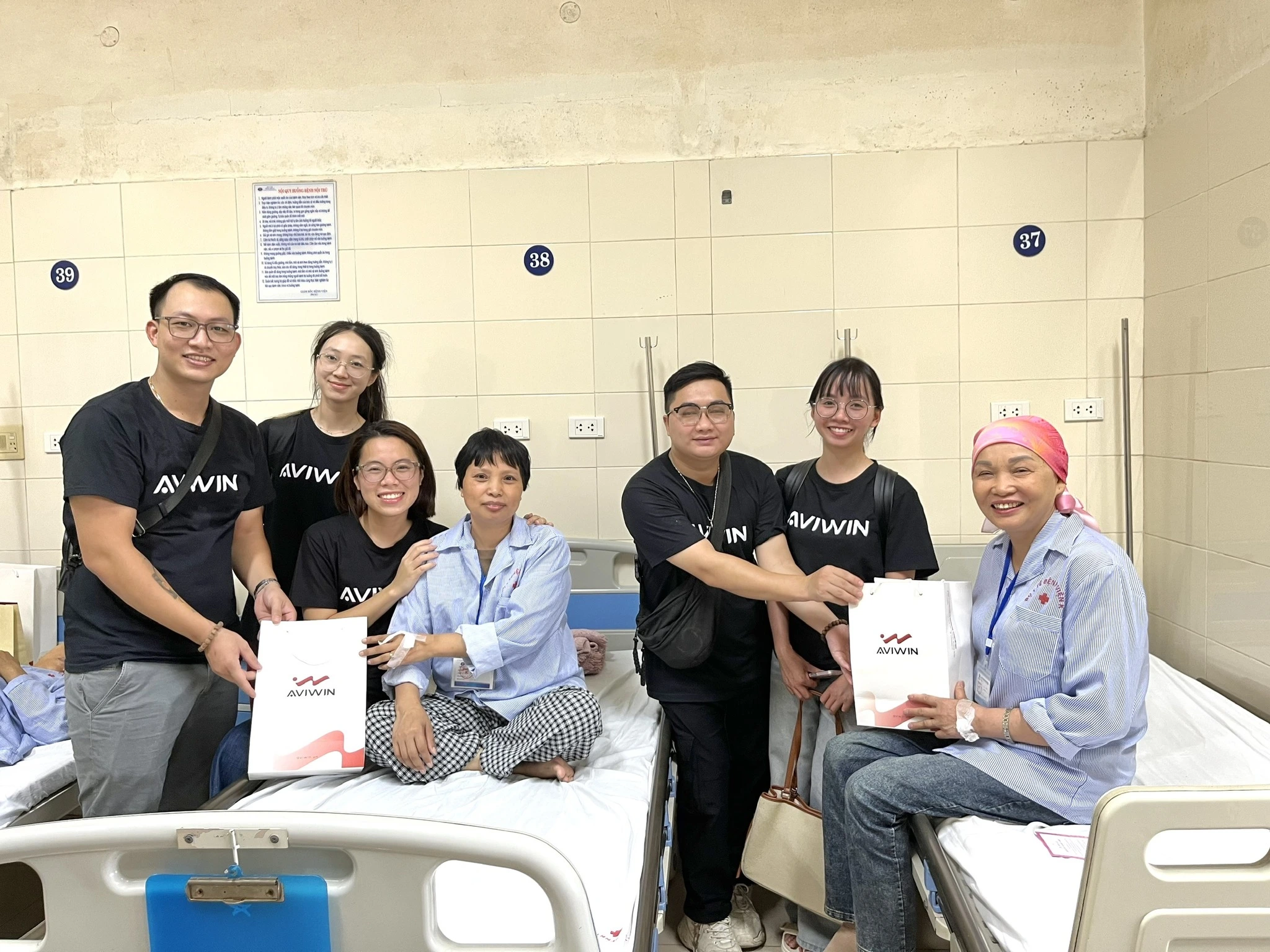 AVIWIN VIỆT NAM TRAO GỬI YÊU THƯƠNG TẠI BỆNH VIỆN K TÂN TRIỀU NHÂN NGÀY 20/10